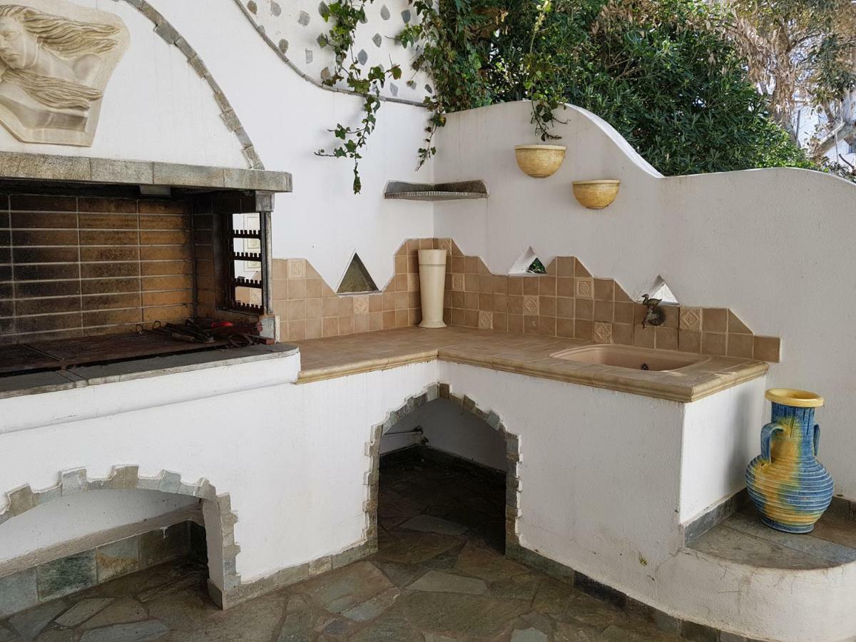 Villa Blue. Two Storey House, 100 Meters From Sea Rafina  Exterior photo