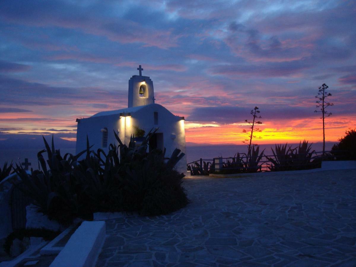 Villa Blue. Two Storey House, 100 Meters From Sea Rafina  Exterior photo