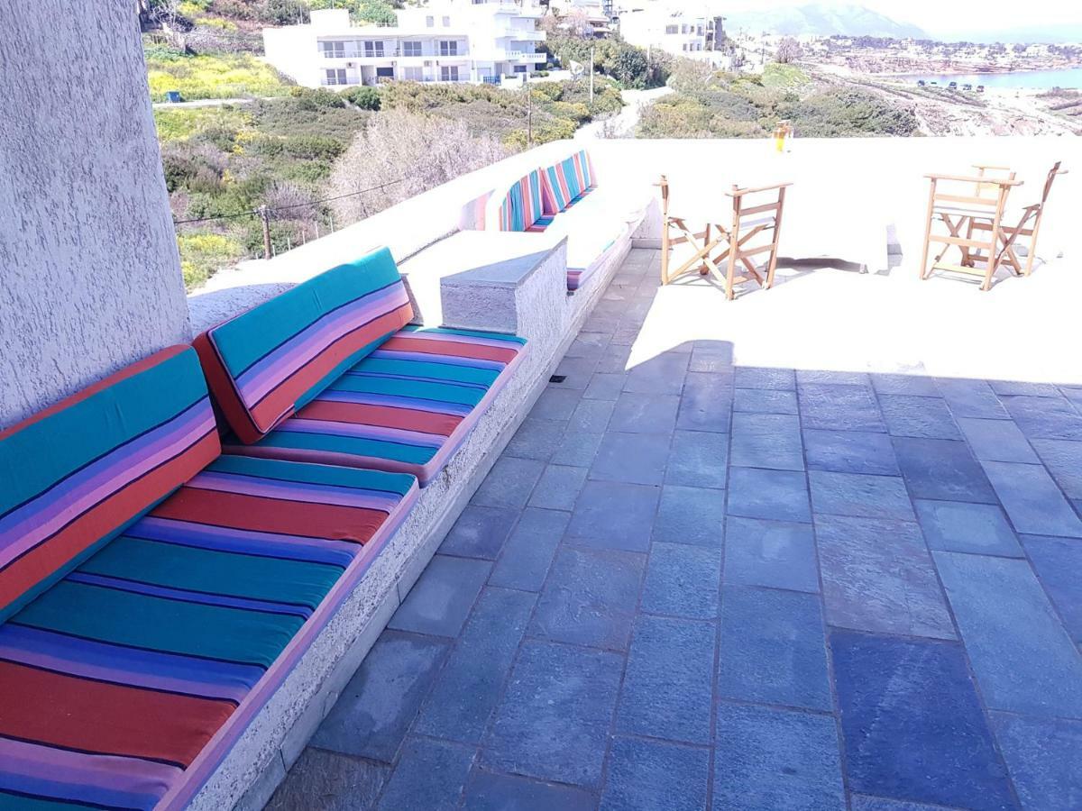 Villa Blue. Two Storey House, 100 Meters From Sea Rafina  Exterior photo