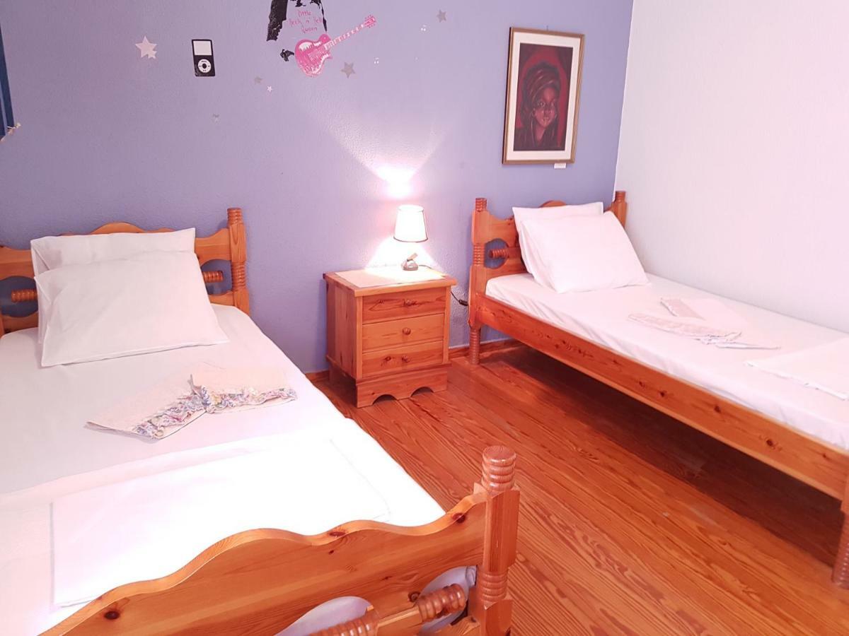 Villa Blue. Two Storey House, 100 Meters From Sea Rafina  Exterior photo