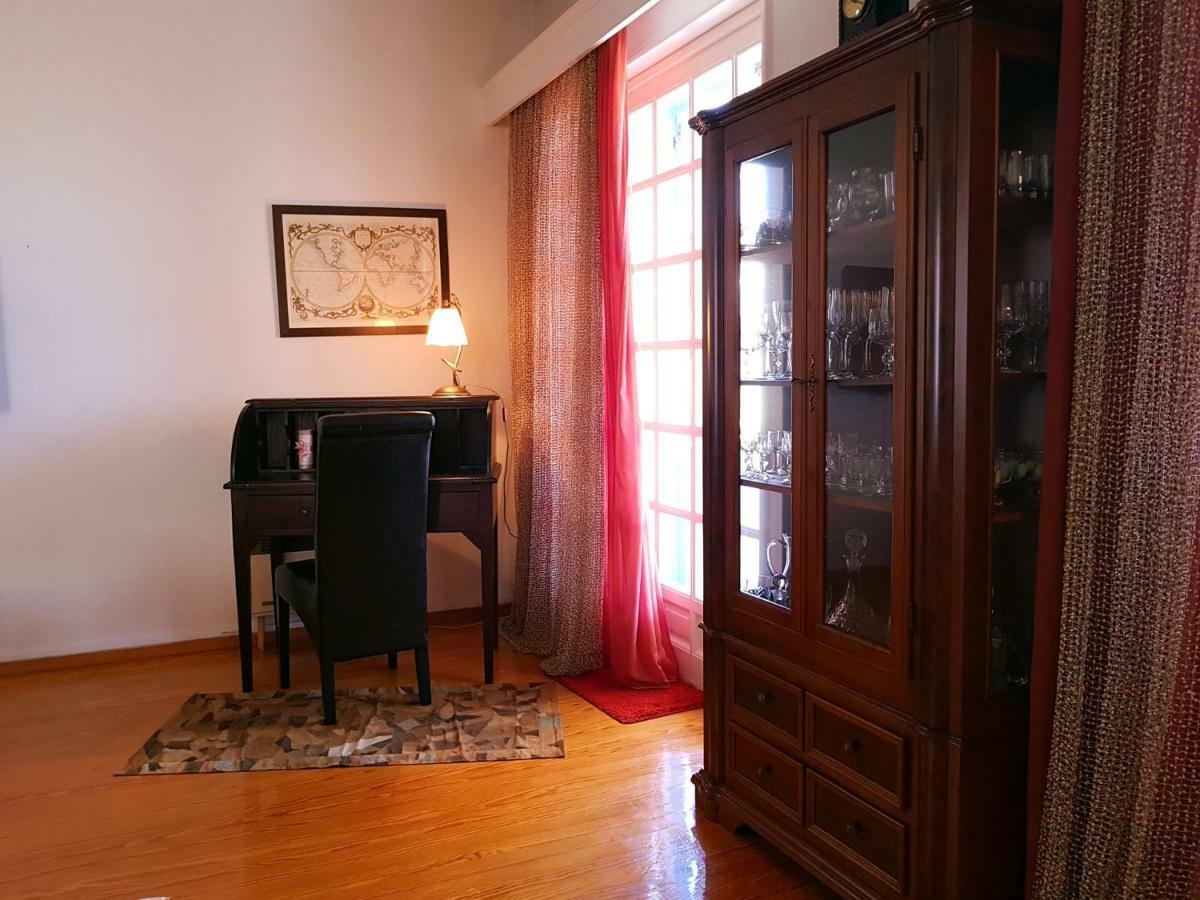 Villa Blue. Two Storey House, 100 Meters From Sea Rafina  Exterior photo