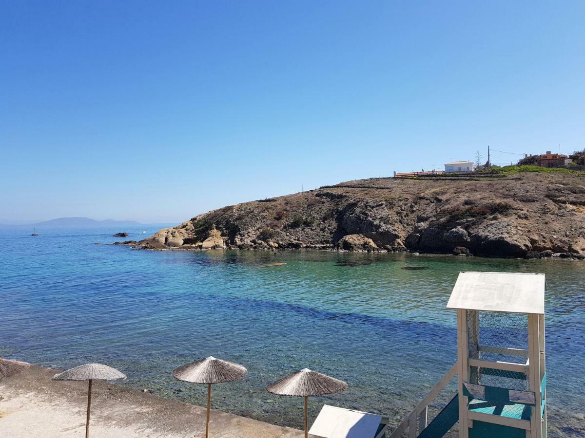 Villa Blue. Two Storey House, 100 Meters From Sea Rafina  Exterior photo